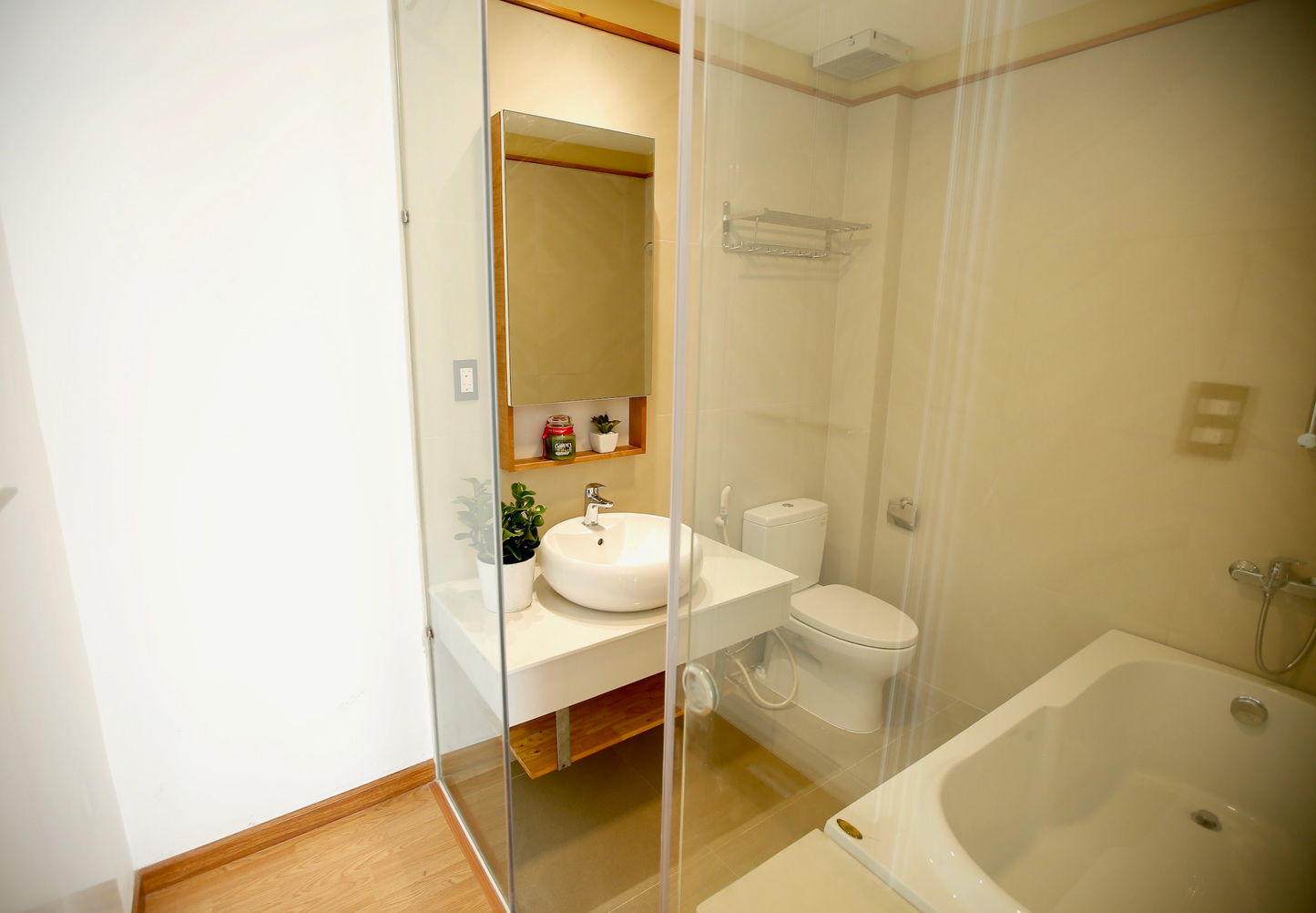 Phòng 503 - Balcony 2 Bedrooms